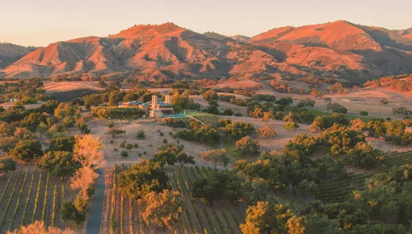 $18,000,000 | 6903 Foxen Canyon Road, Los Olivos, CA 93441