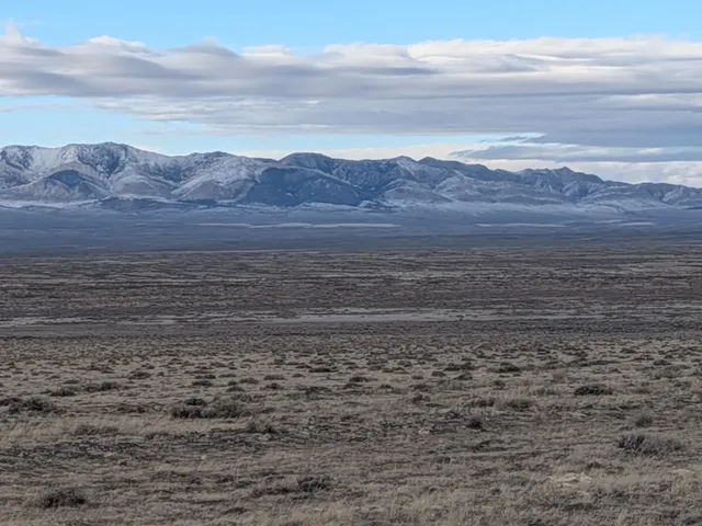 $49,000 | 497 County Road, Rawlins, WY 82301