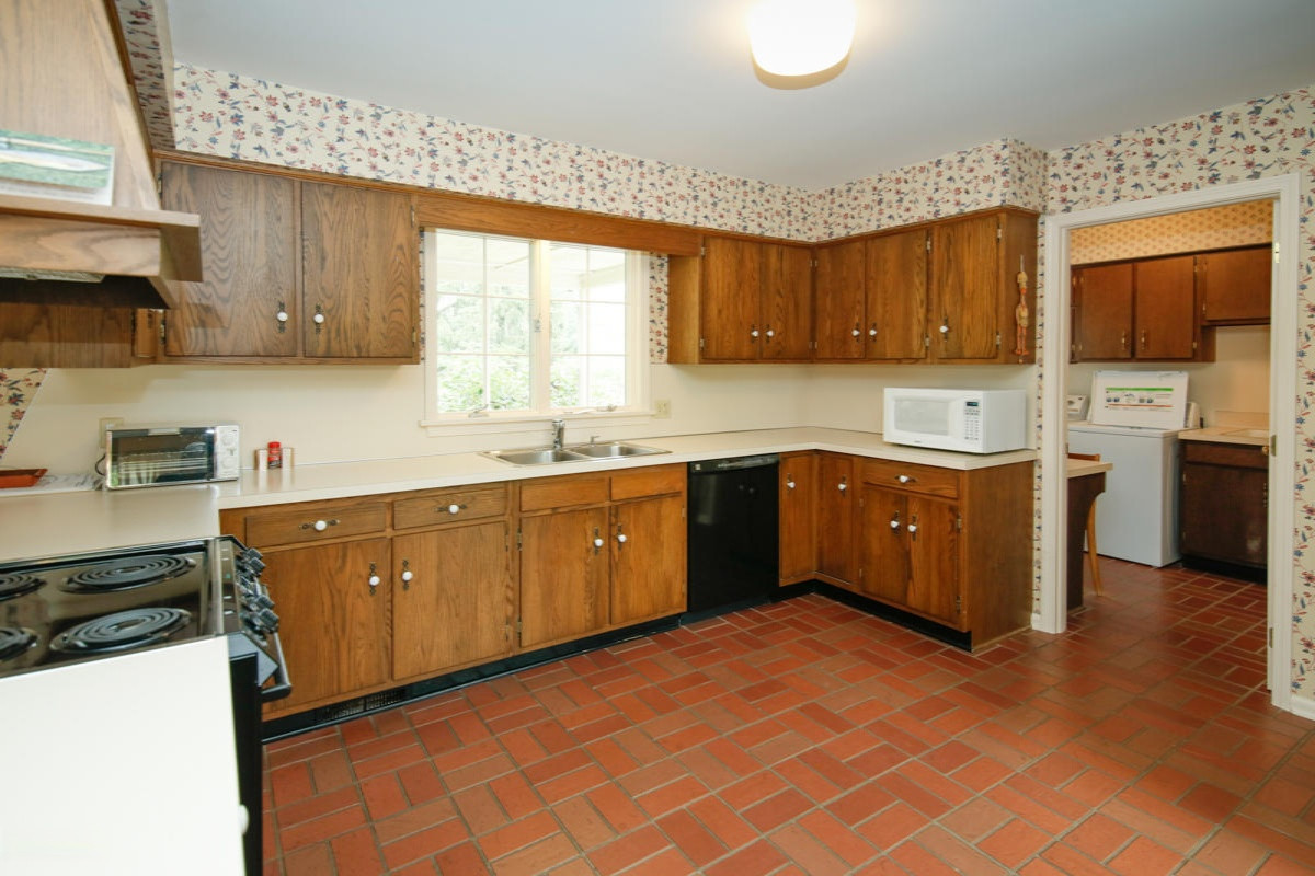 5114 Angling Road Portage, MI 49024 - Photo 10 of 29 5114 Angling Rd-110