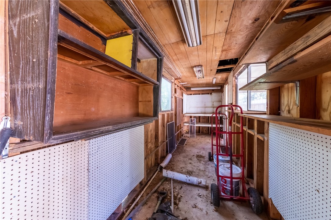 11801 Bell Avenue Austin, TX 78759 - Photo 26 of 31 a view of a living room with furniture