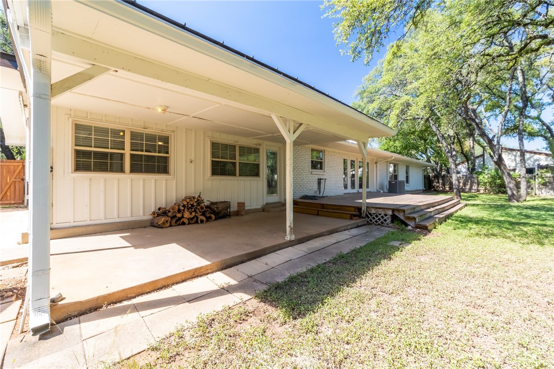 11801 Bell Avenue Austin, TX 78759 - Photo 28 of 31 a view of a house with backyard and sitting area
