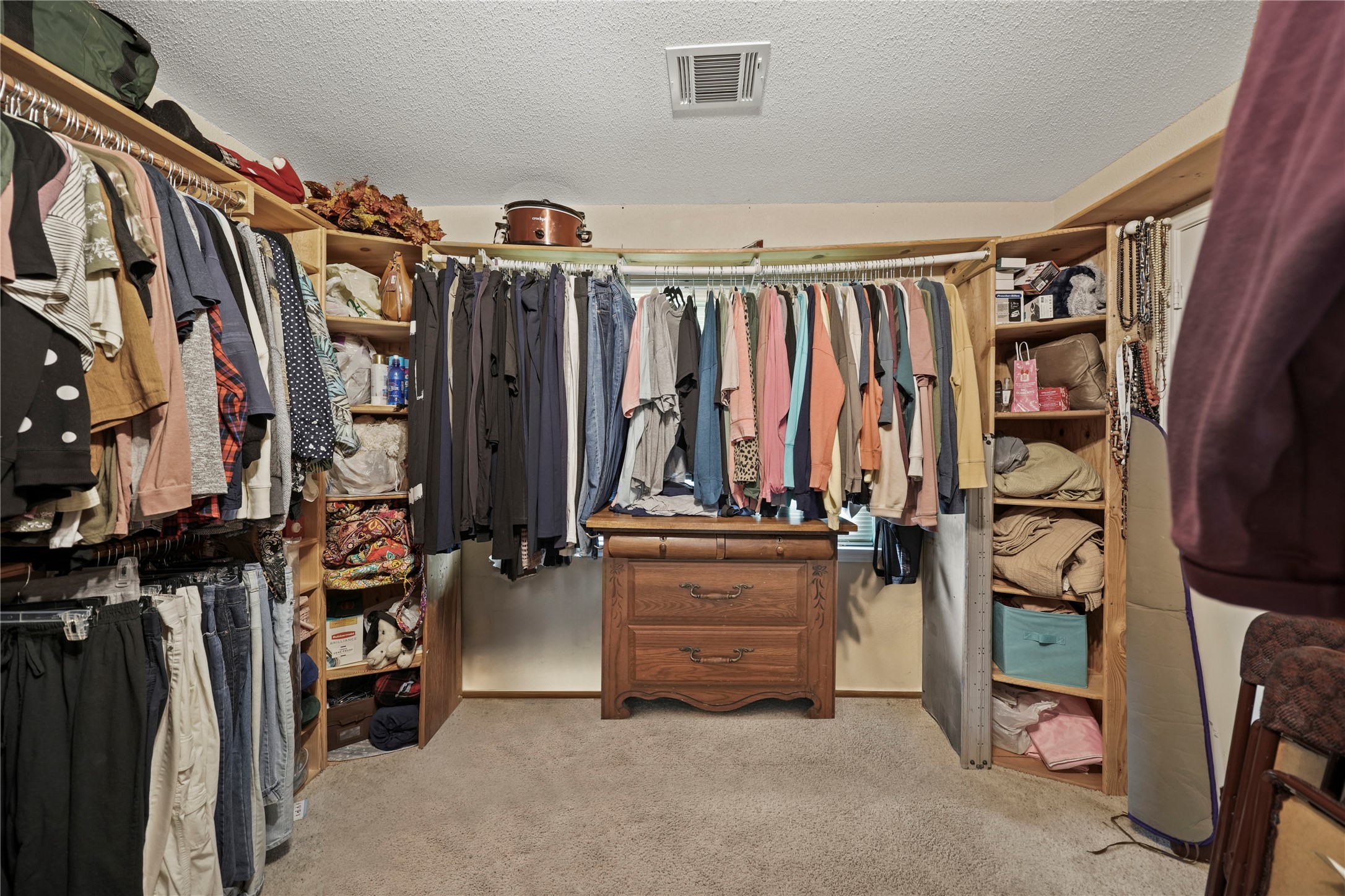 4911 Brister Road Rosharon, TX 77583 - Photo 19 of 31 Primary closet can be changed back into 3rd bedroom
