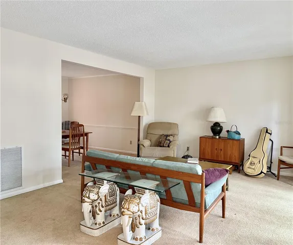 $490,000 | 6101 Soaring Avenue, Temple Terrace, FL 33617