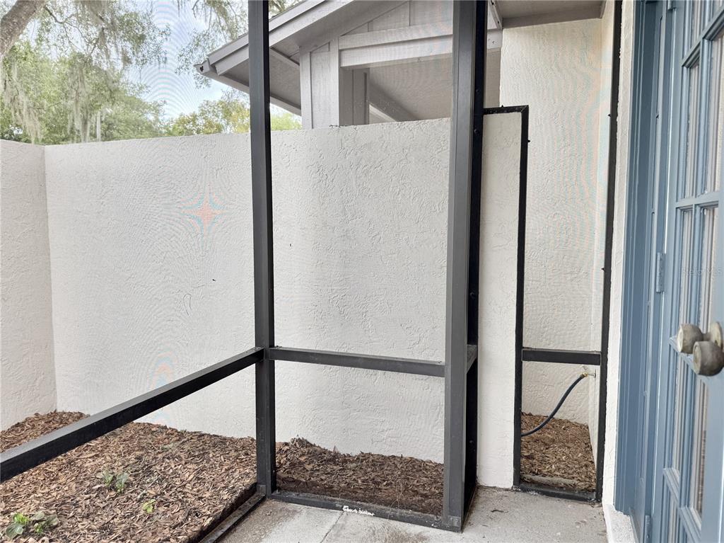 6101 Soaring Avenue Temple Terrace, FL 33617 - Photo 7 of 53 a view of a balcony