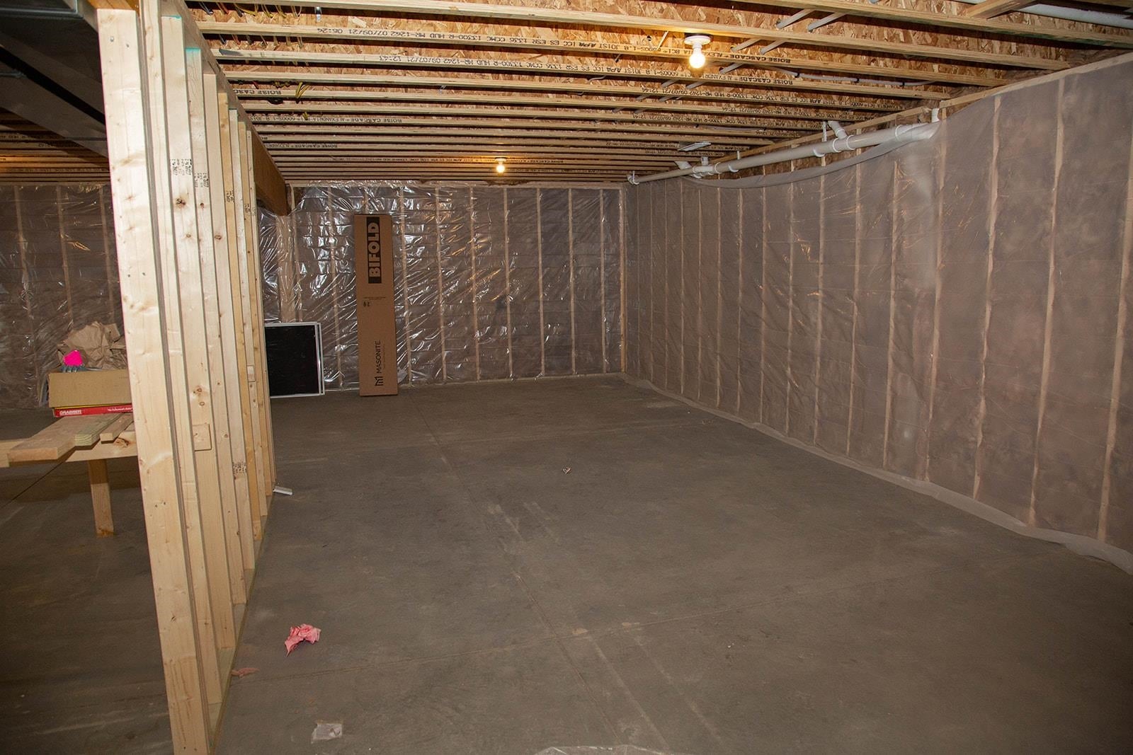 2168 Cheyenne Way Dubuque, IA 52002 - Photo 34 of 41 Gallery Image 34