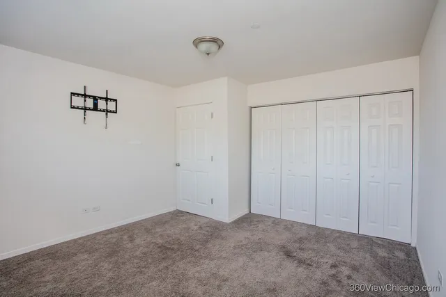 a view of a room with an empty space