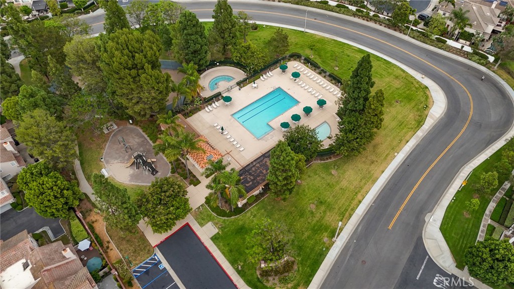 2316 Cascade Tustin, CA 92782 - Photo 38 of 42