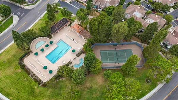 an aerial view of multiple house