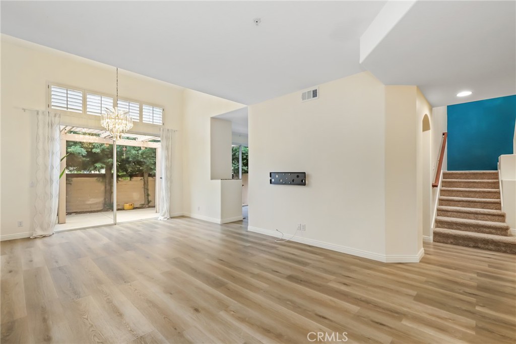 2316 Cascade Tustin, CA 92782 - Photo 10 of 42