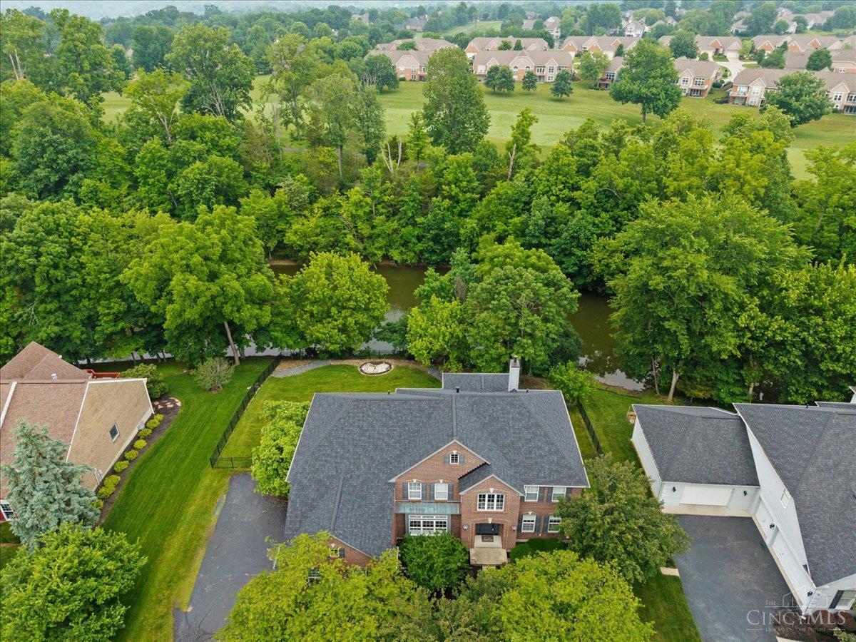 2628 West Legendary Road Cincinnati, OH 45245 - Photo 2 of 51