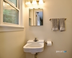14 Bailey Road Enfield, CT 06082 - Photo 17 of 40