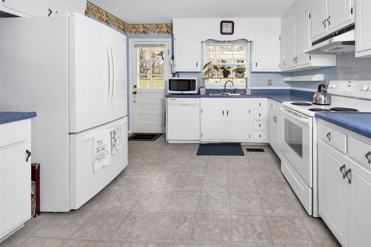 3504 Morningside Drive Raleigh, NC 27607 - Photo 13 of 27 Photo 13
