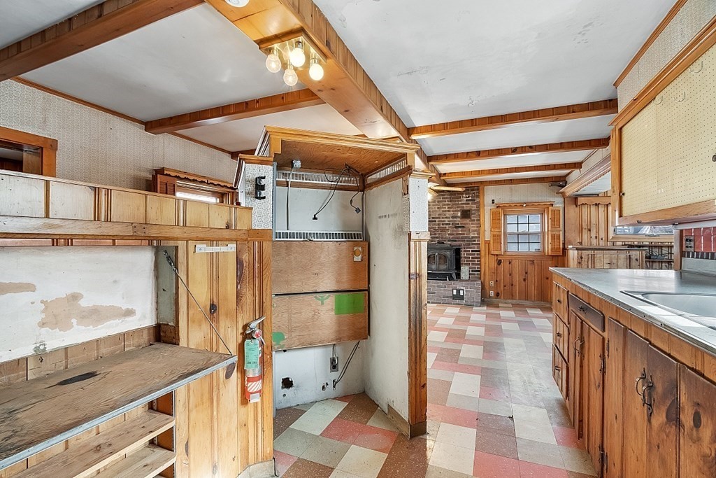 49 Mack Road Fitchburg, MA 01420 - Photo 16 of 42 Gallery Image 16