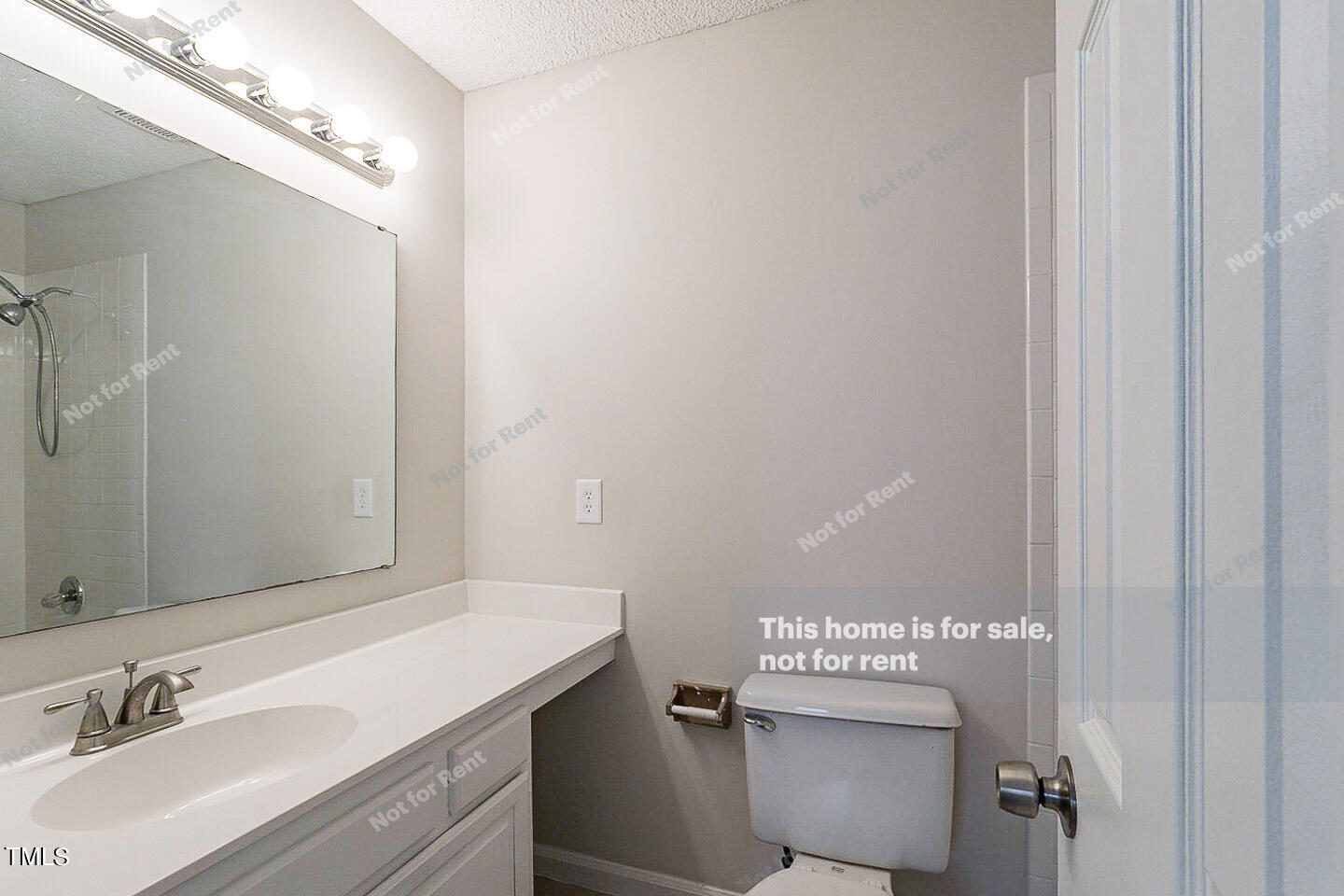 6918 Saxby Court Raleigh, NC 27613 - Photo 19 of 21 photo_20