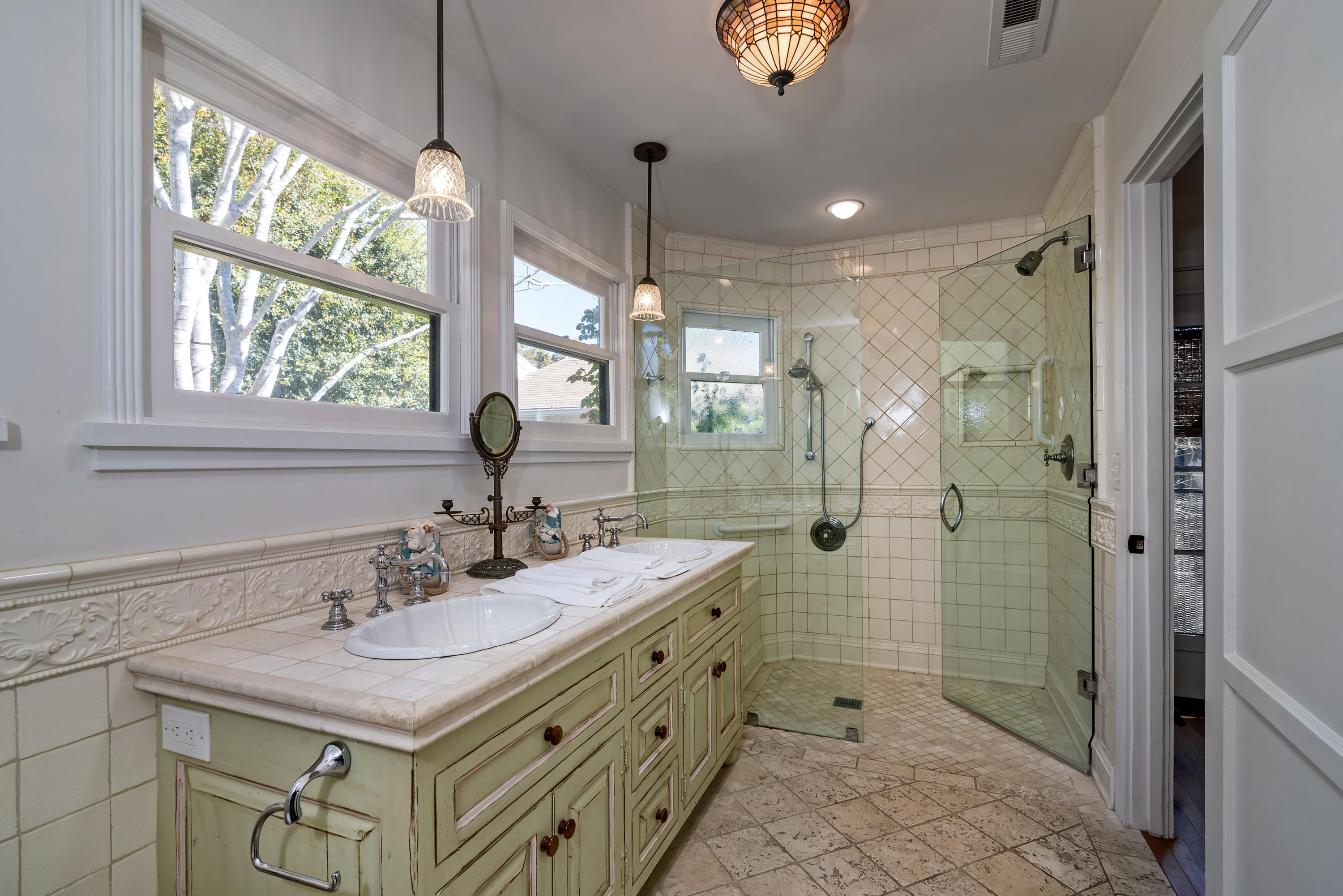 80 Virginia Lane Montecito, CA 93108 - Photo 10 of 19 Virginia Lane Master Bathroom
