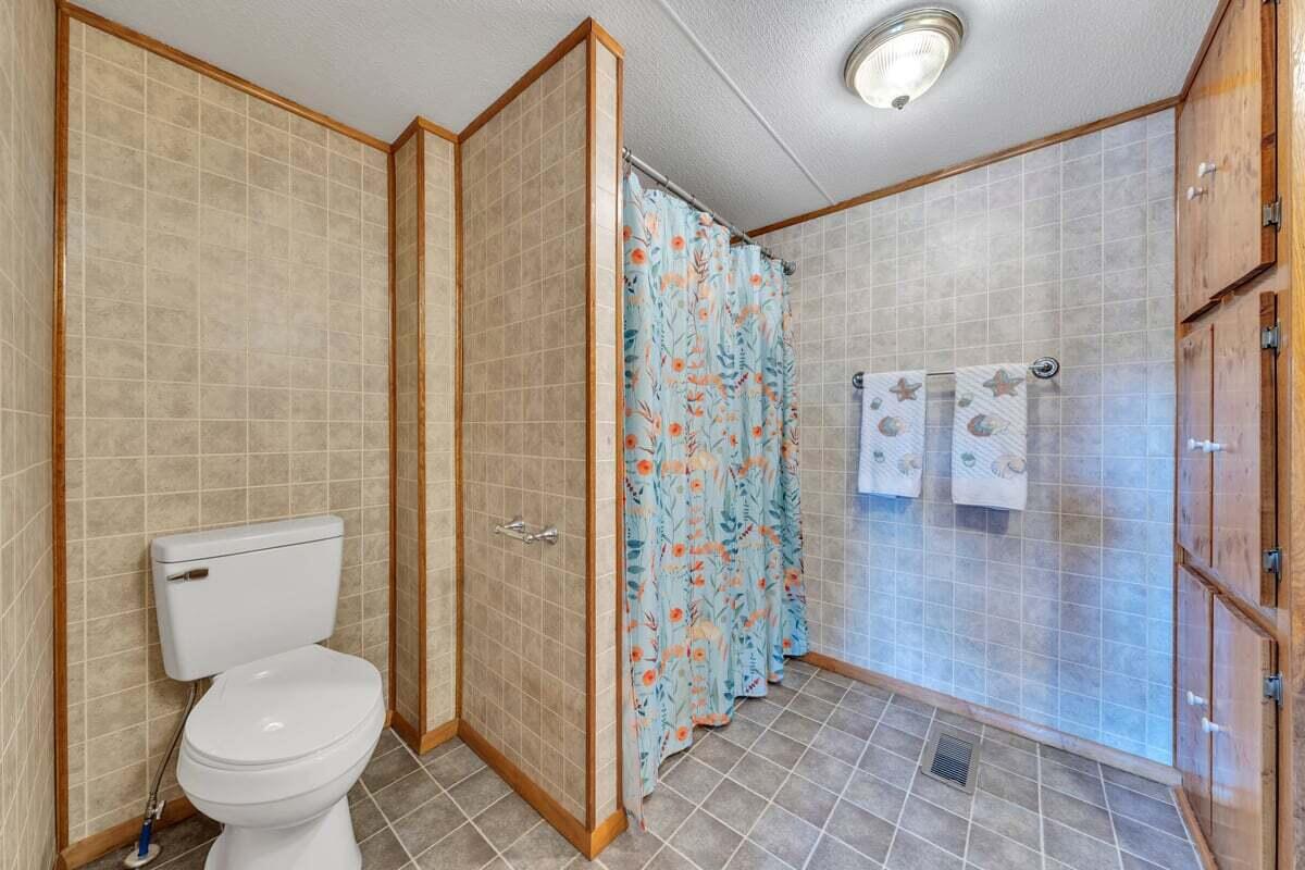 1145 Sugar Barbour Road Axton, VA 24054 - Photo 21 of 121 20