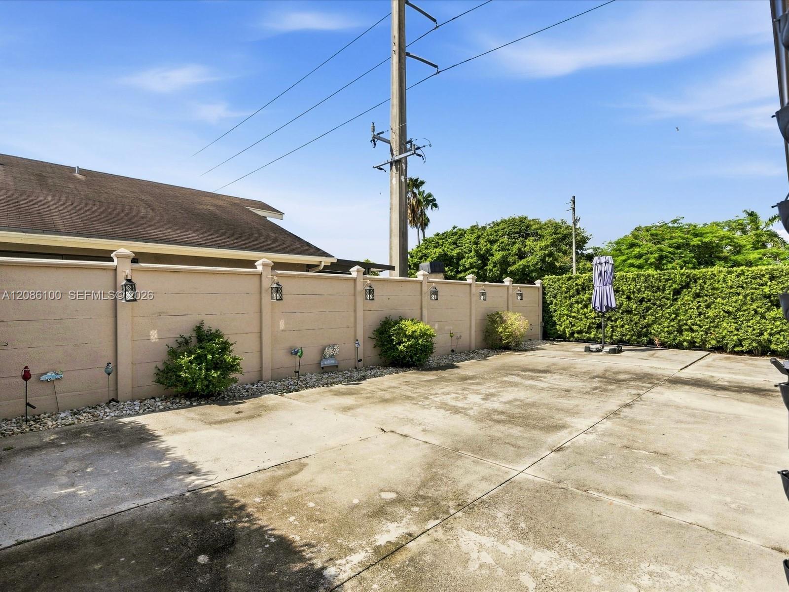 9152 Southwest 6th Street Miami, FL 33174 - Photo 45 of 56 Gallery Image 45