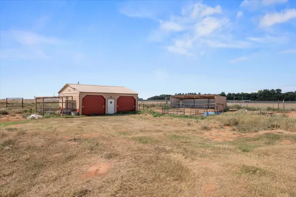 $350,000 | 1560 Highway 214, Plains, TX 79355