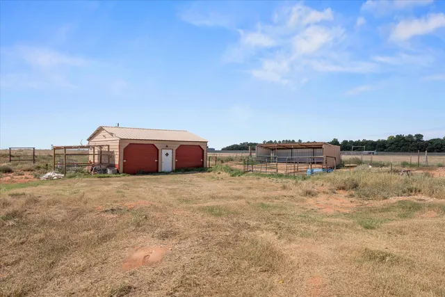 $350,000 | 1560 Highway 214, Plains, TX 79355