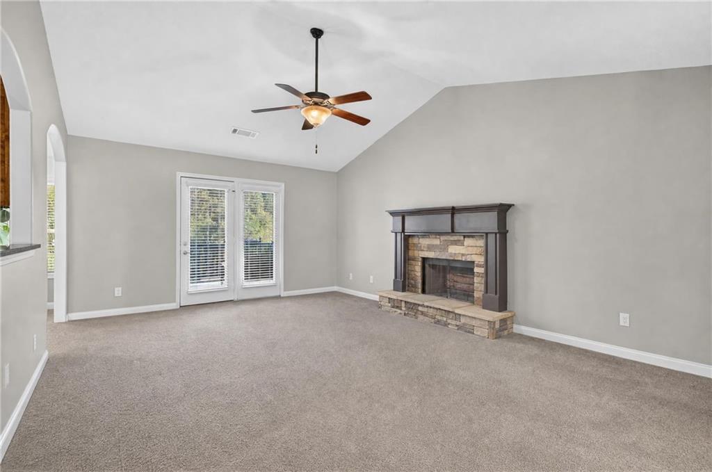 1690 Dillard Way Bethlehem, GA 30620 - Photo 9 of 71 Gallery Image 9