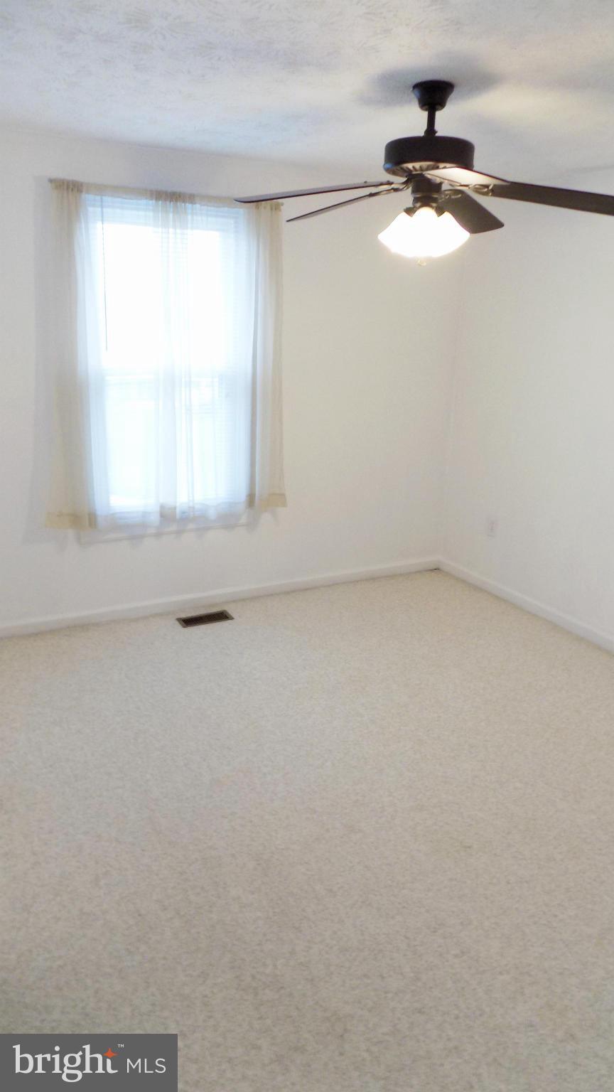 209 Contour Road Mount Airy, MD 21771 - Photo 10 of 16 Bedroom
