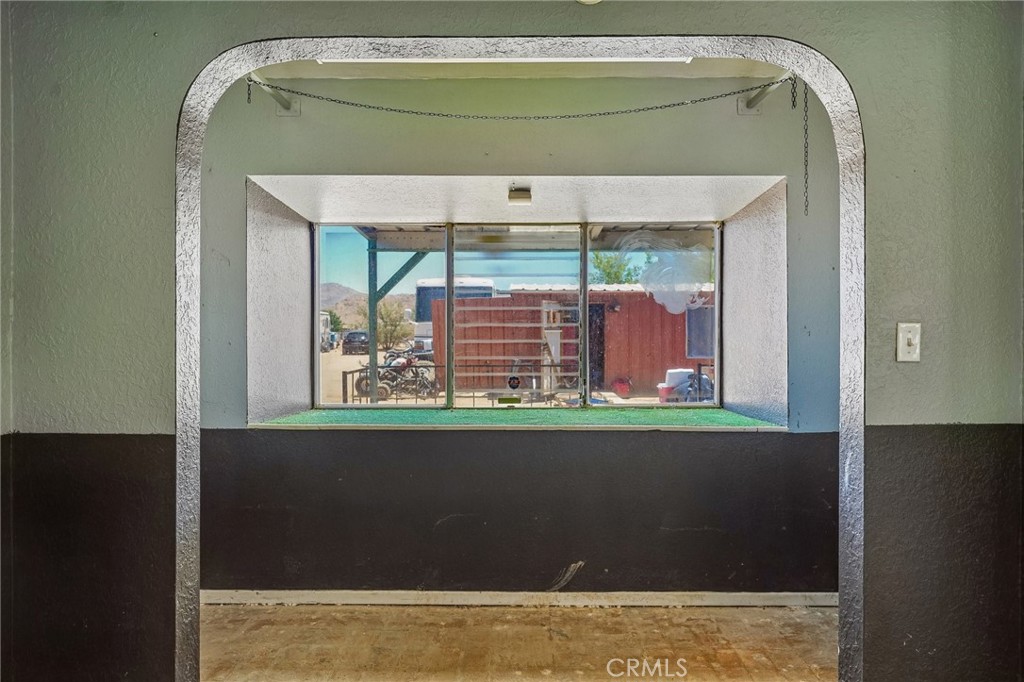 13207 Nicola Road Apple Valley, CA 92308 - Photo 7 of 33