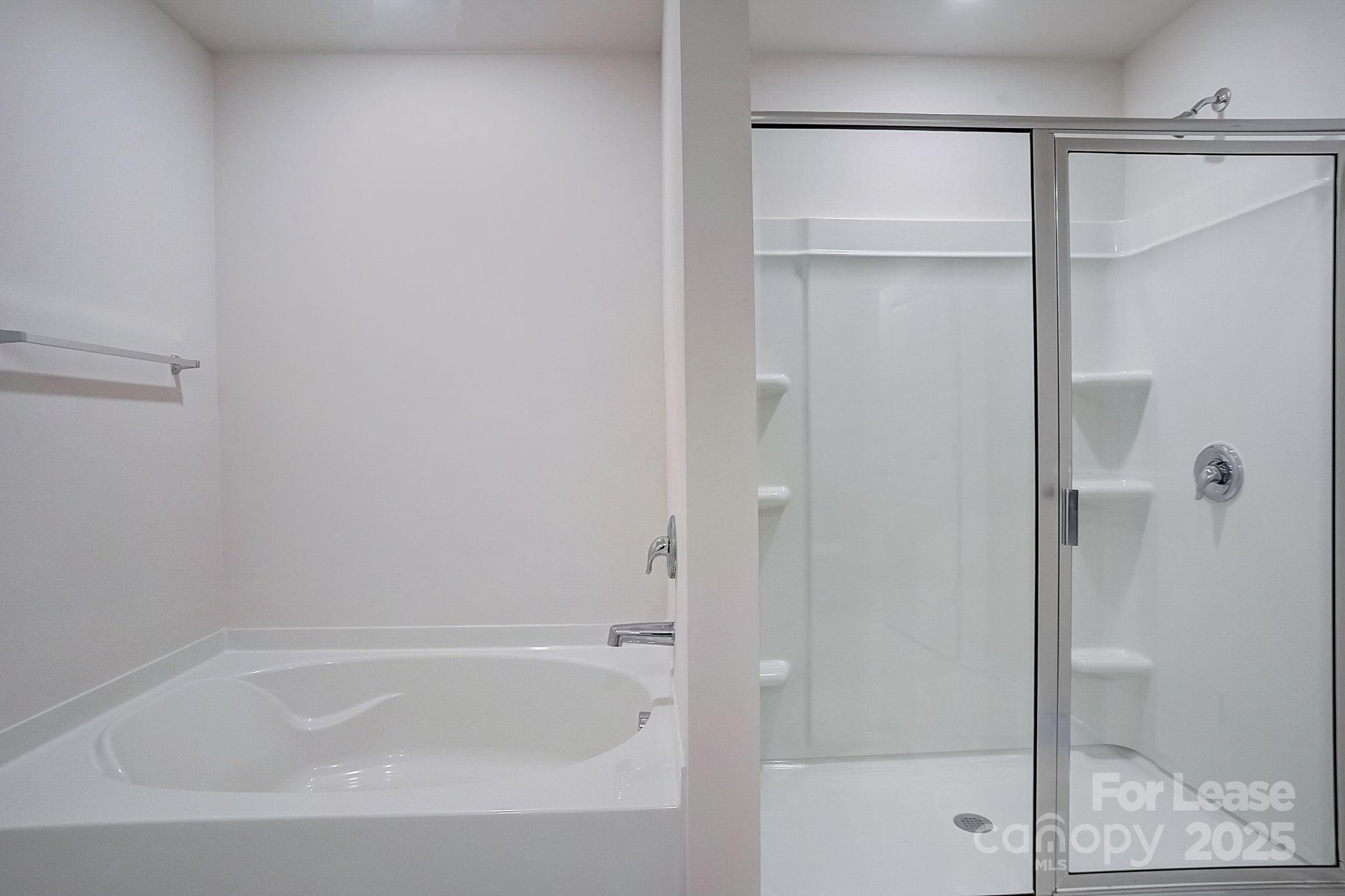 142 Old Home Road Statesville, NC 28677 - Photo 18 of 23 a close view of a bathtub in bathroom