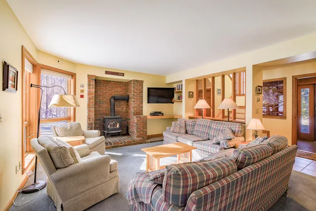 $835,000 | 6002 Nice Drive, Unit 6002, Carrabassett Valley, ME 04947