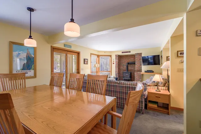 $835,000 | 6002 Nice Drive, Unit 6002, Carrabassett Valley, ME 04947