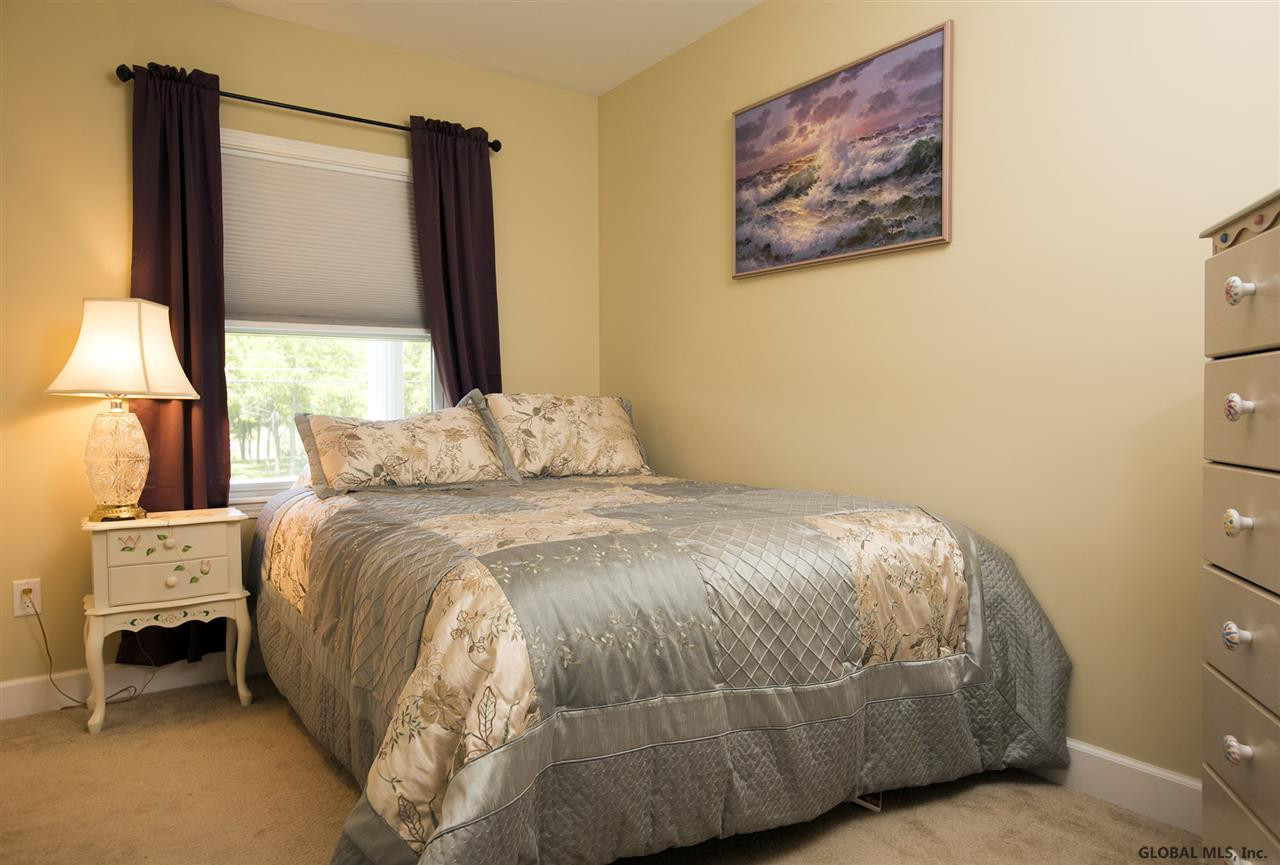 33 Harris Road Halfmoon, NY 12188 - Photo 12 of 22 Photo 12