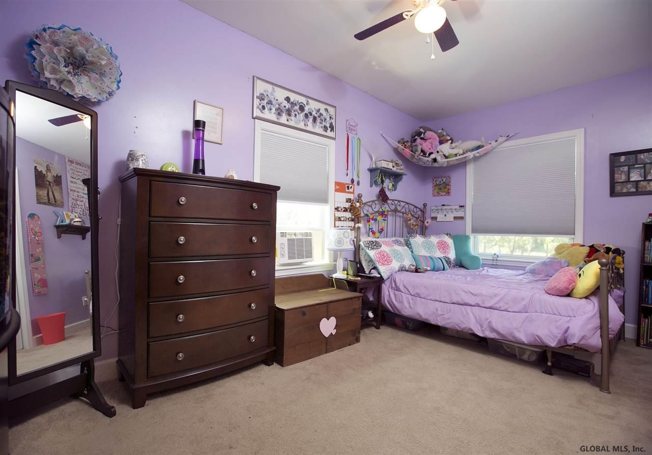 33 Harris Road Halfmoon, NY 12188 - Photo 13 of 22 Photo 13