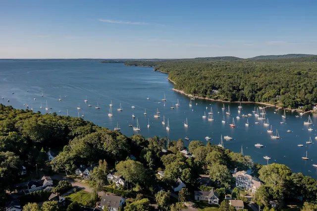 $5,850,000 | 198 Beauchamp Point Road, Rockport, ME 04856