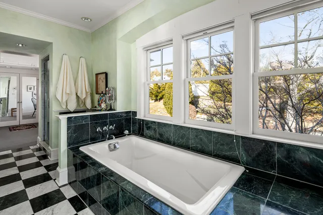 $5,850,000 | 198 Beauchamp Point Road, Rockport, ME 04856