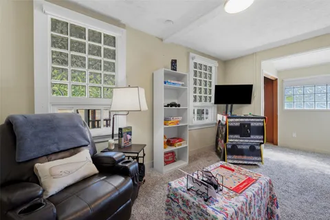 $899,000 | 303 Puyallup Street, Steilacoom, WA 98388