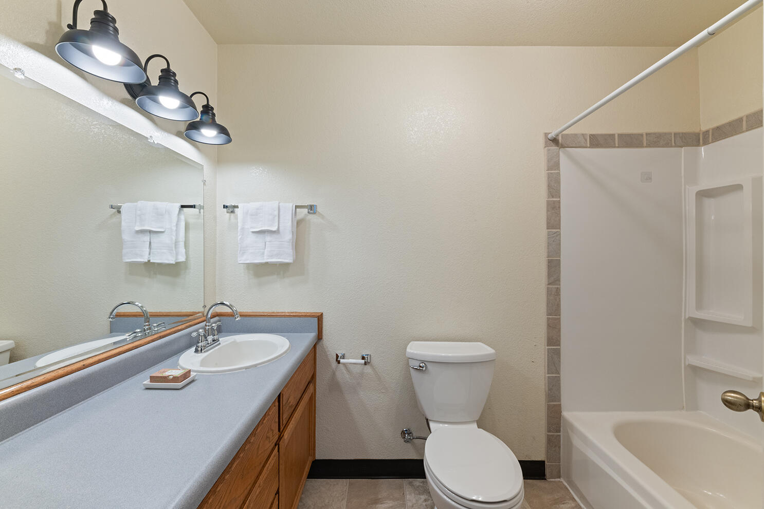 2401 East Fork Road Williams, OR 97544 - Photo 12 of 37 Downstairs Bathroom