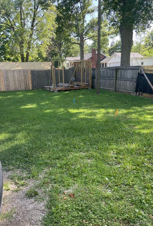 7927 South Rock Hill Road St. Louis, MO 63123 - Photo 2 of 11