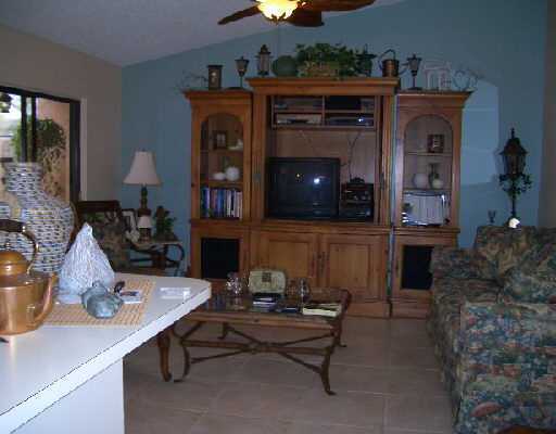 9149 Southwest 21st Court, Unit B Boca Raton, FL 33428 - Photo 4 of 16 Additional Photo