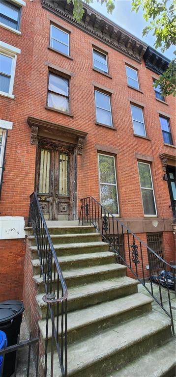 322 Madison Street Brooklyn, NY 11216 - Photo 2 of 3