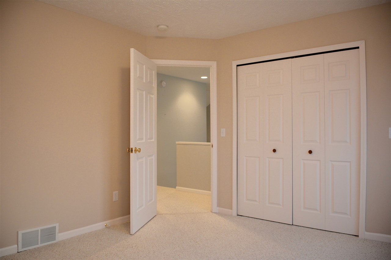 2829 Ridge Trail Drive Traverse City, MI 49684 - Photo 20 of 44 1851412-20.JPG