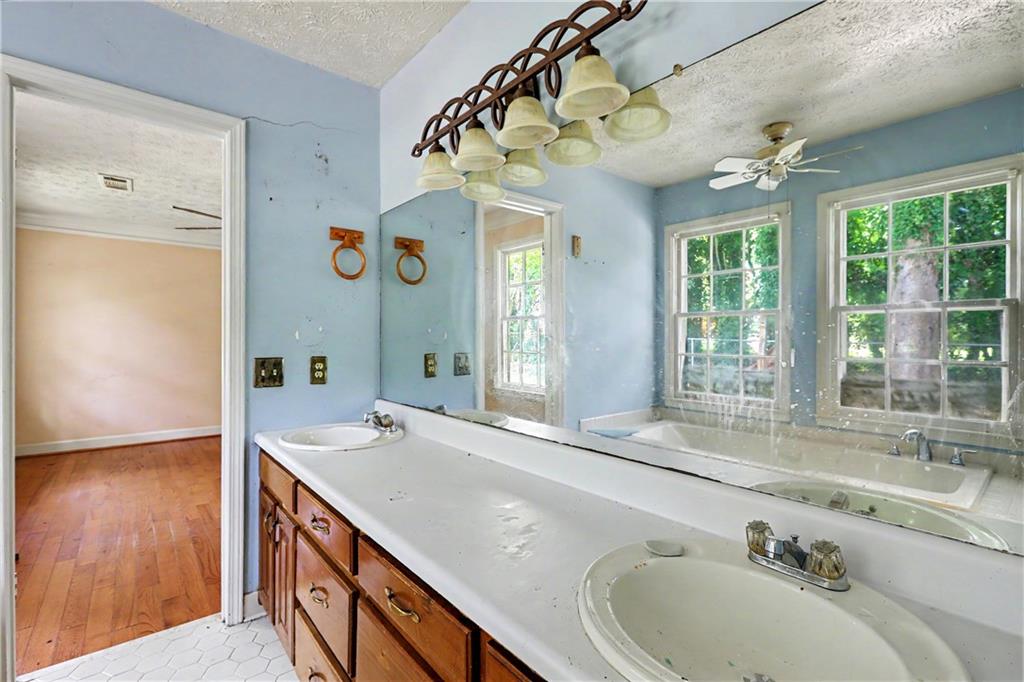 518 Spring Street Villa Rica, GA 30180 - Photo 19 of 39
