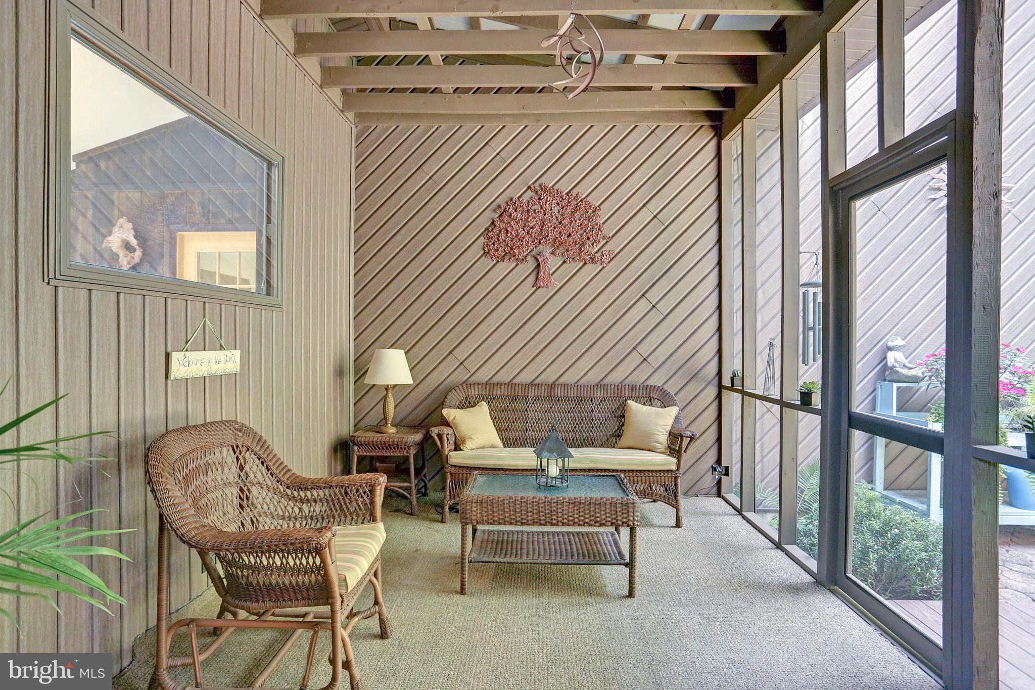 4729 Mountain View Road Harrisburg, PA 17110 - Photo 17 of 113 Front entry screened porch