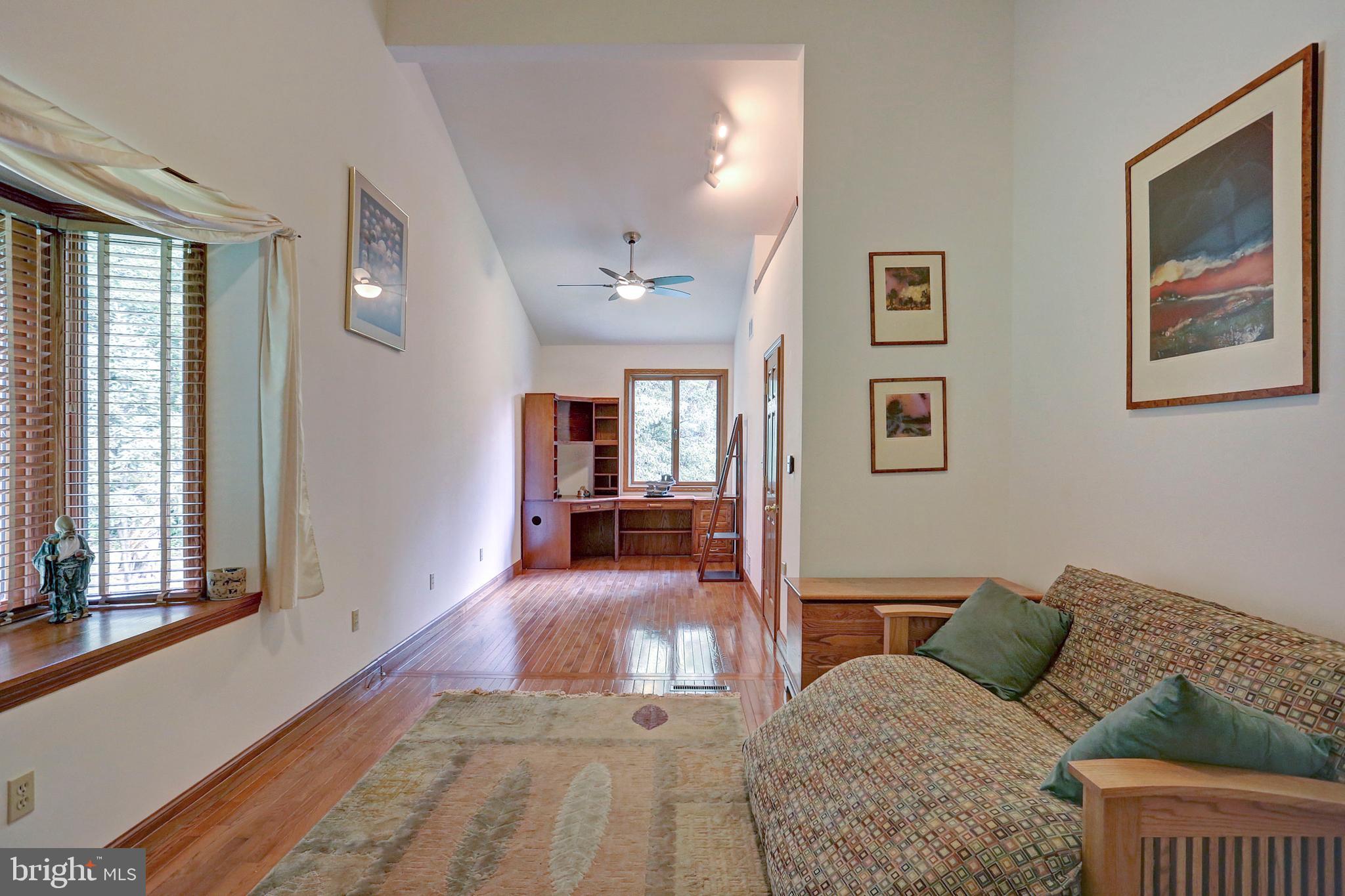4729 Mountain View Road Harrisburg, PA 17110 - Photo 39 of 113 Bedroom 2
