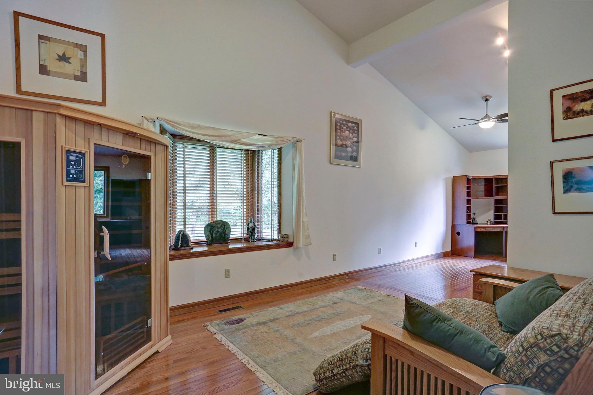 4729 Mountain View Road Harrisburg, PA 17110 - Photo 40 of 113 Bedroom 2