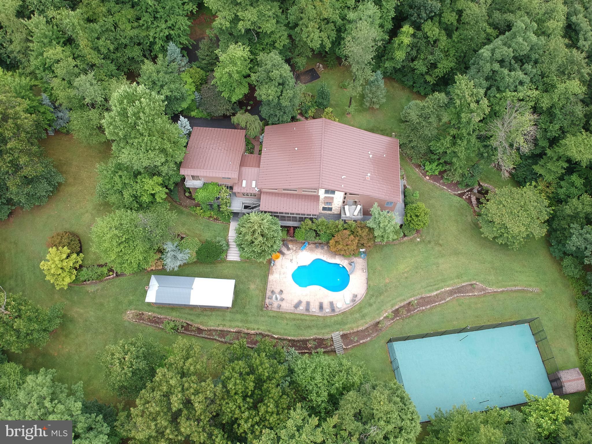 4729 Mountain View Road Harrisburg, PA 17110 - Photo 6 of 113 Aerial view of property