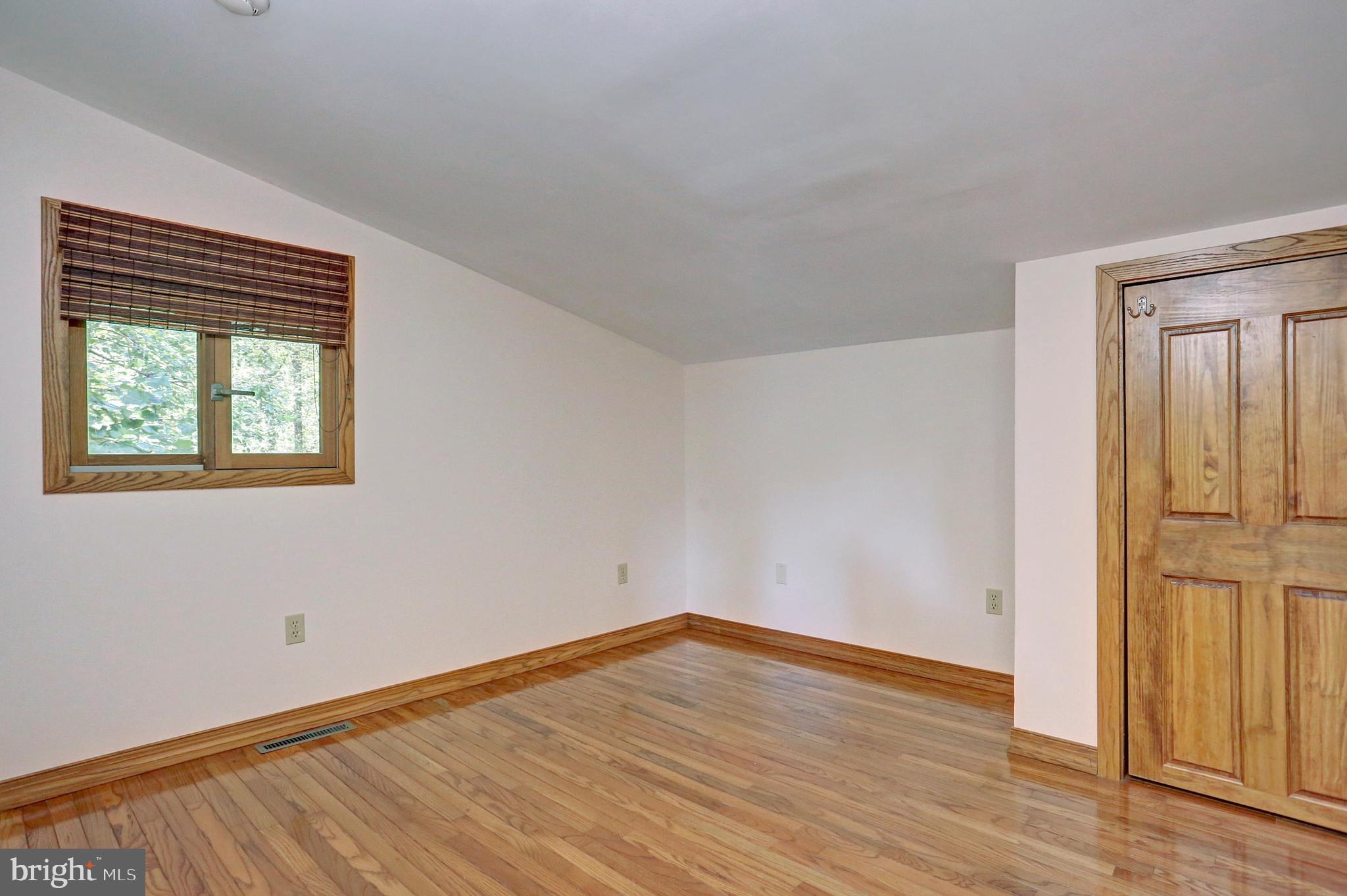 4729 Mountain View Road Harrisburg, PA 17110 - Photo 70 of 113 Apt. Bedroom 1