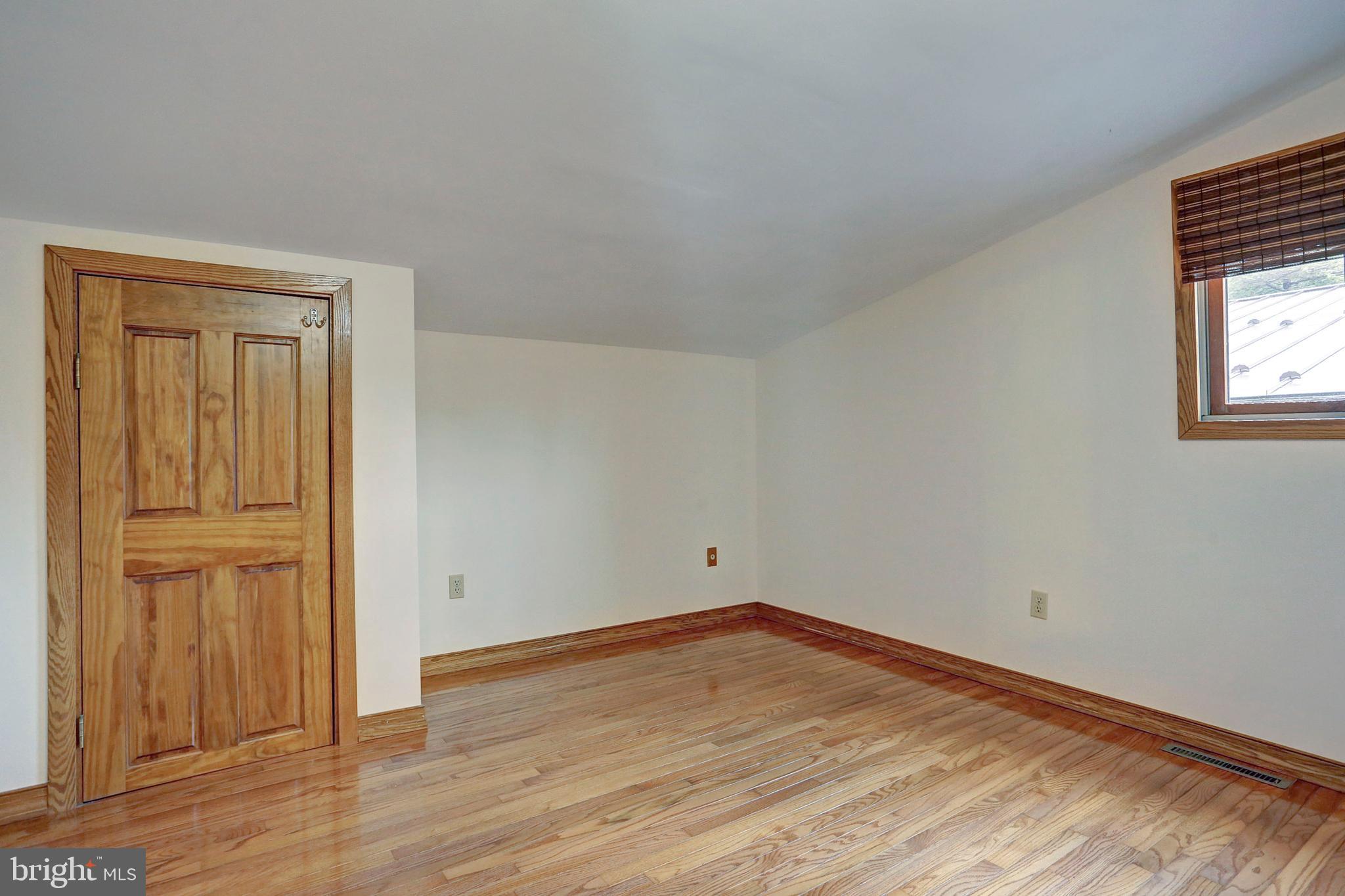 4729 Mountain View Road Harrisburg, PA 17110 - Photo 71 of 113 Apt. bedroom 2