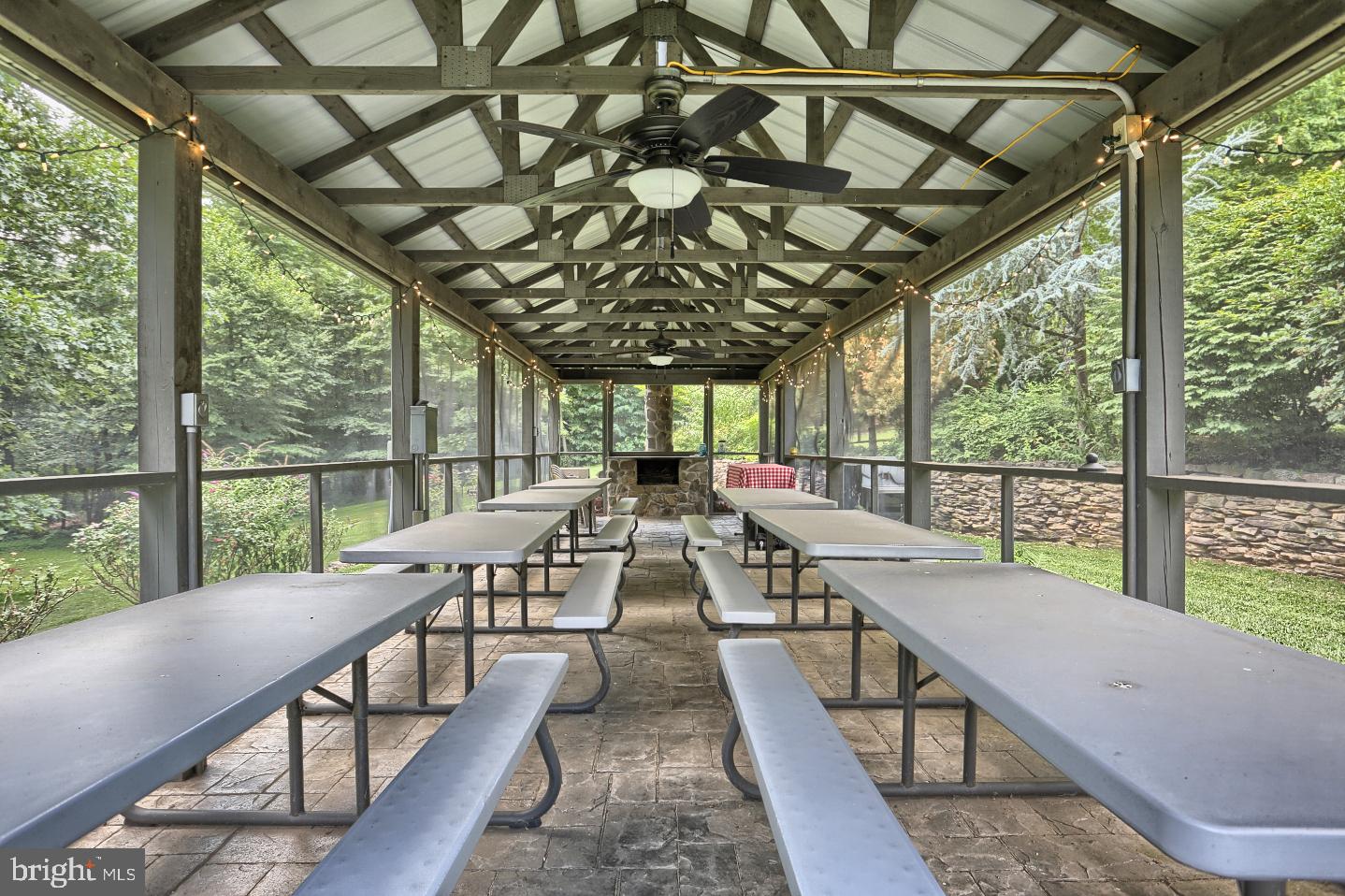 4729 Mountain View Road Harrisburg, PA 17110 - Photo 79 of 113 Screend pavilion