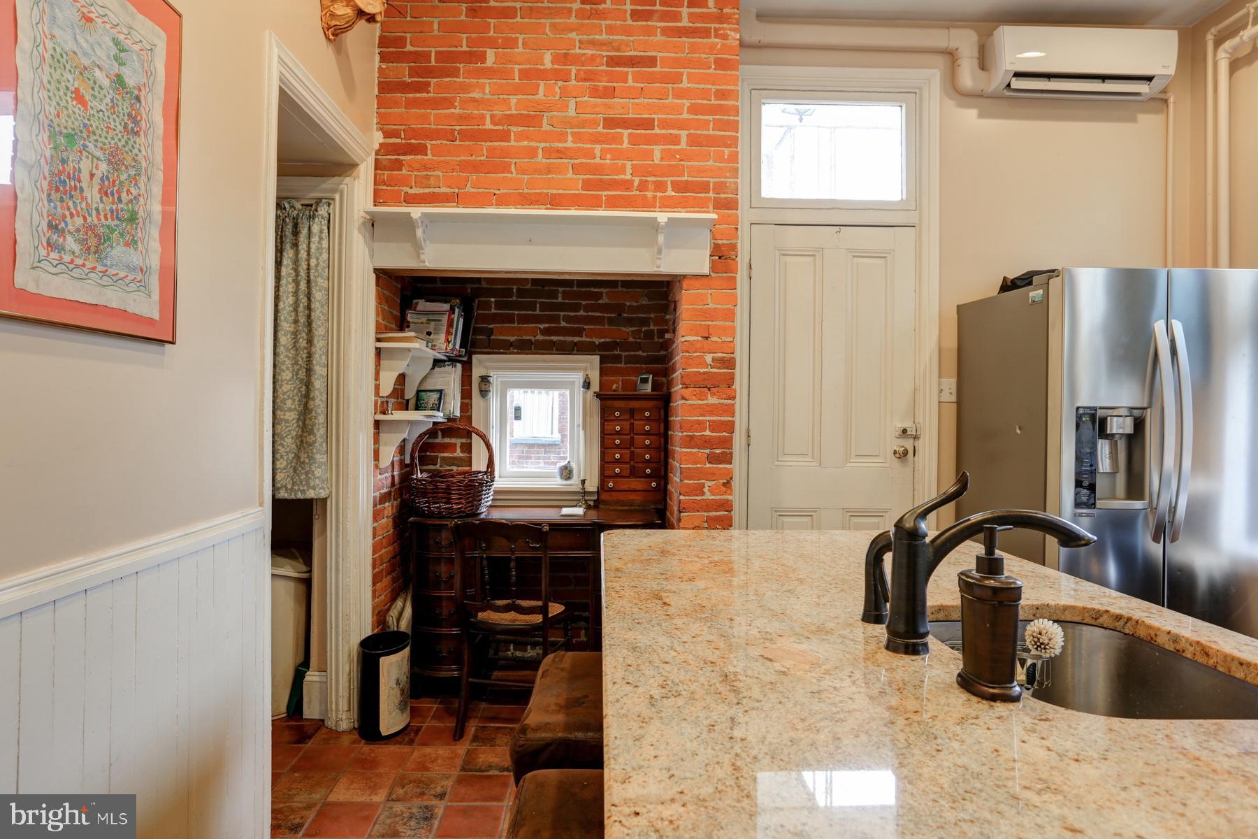 115 Locust Street Harrisburg, PA 17101 - Photo 10 of 37