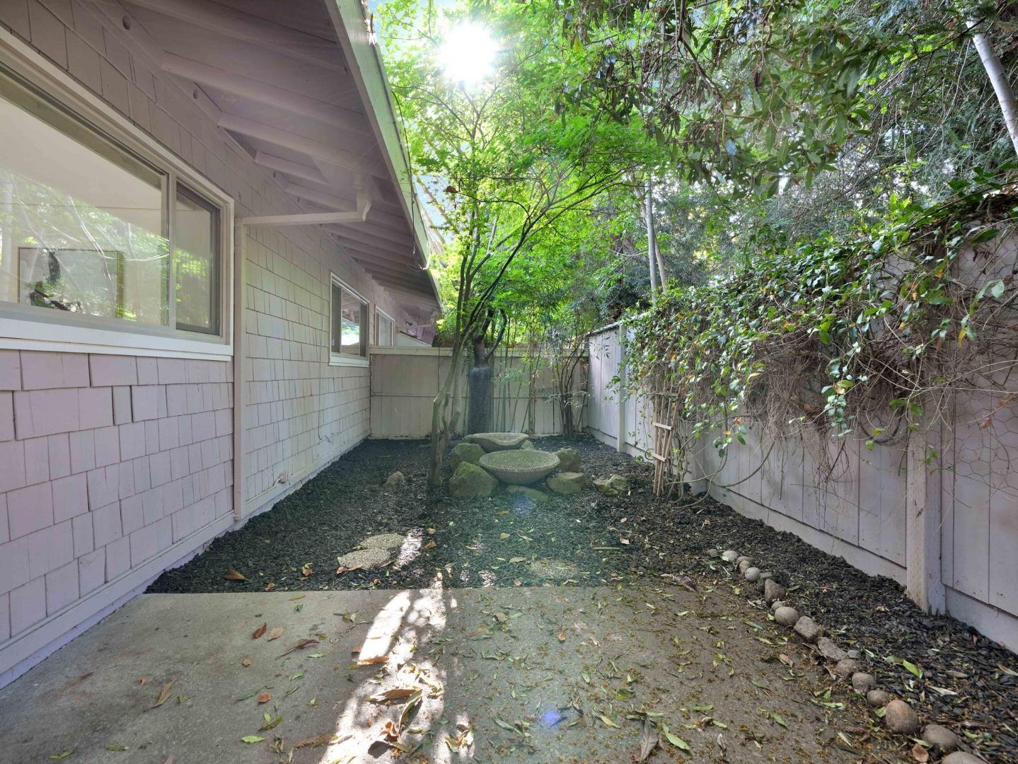 500 West Middlefield Road, Unit 170 Mountain View, CA 94043 - Photo 22 of 26