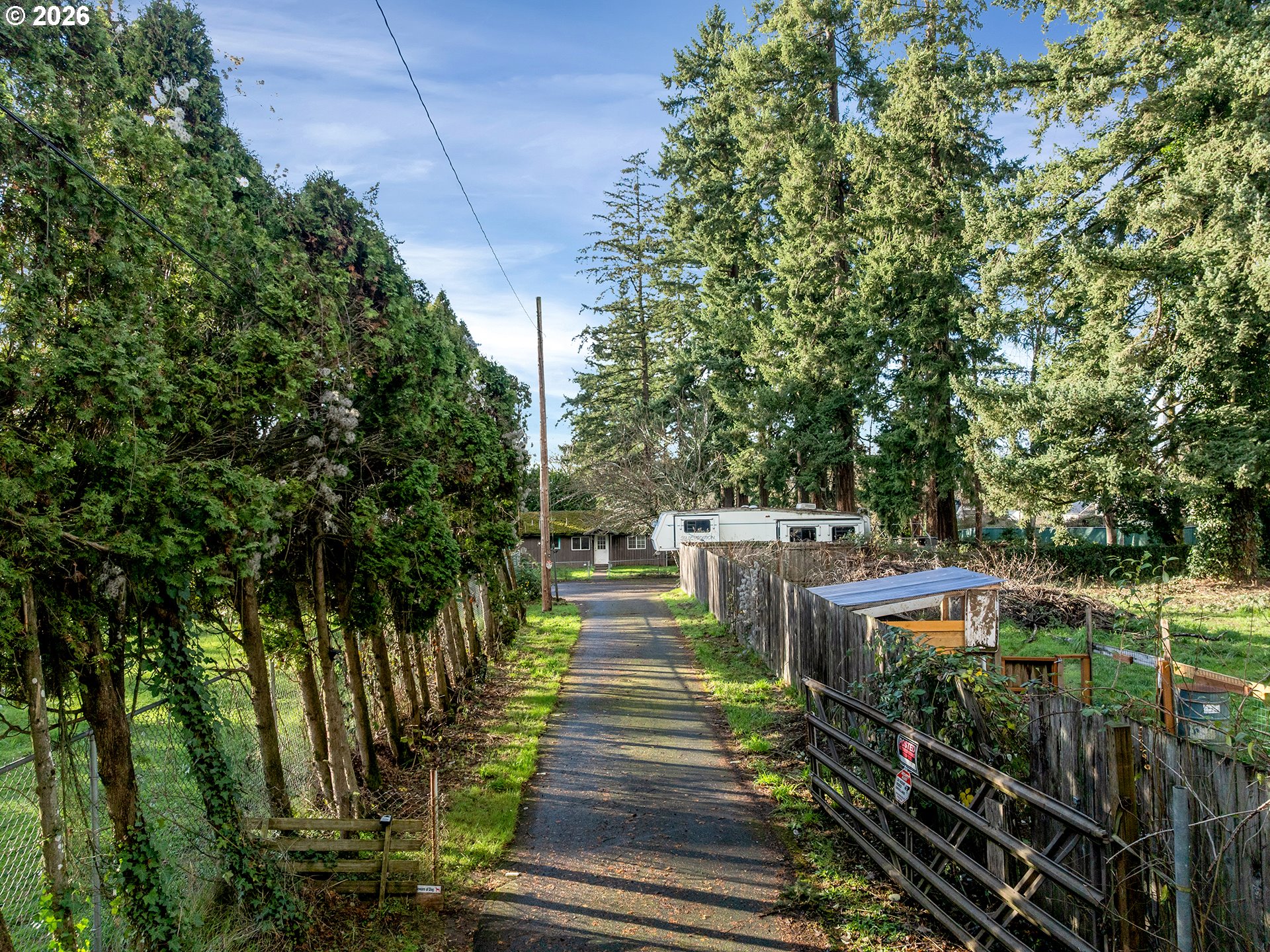 14601 Southeast River Road Milwaukie, OR 97267 - Photo 14 of 28 a front view of a house with a yard